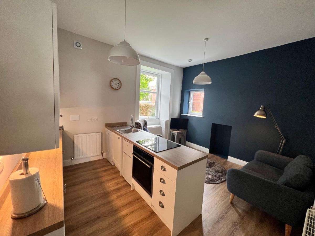Number 79, Cosy Central Helensburgh 1 Bedroom, Ground Floor Pet Friendly, Garden Экстерьер фото